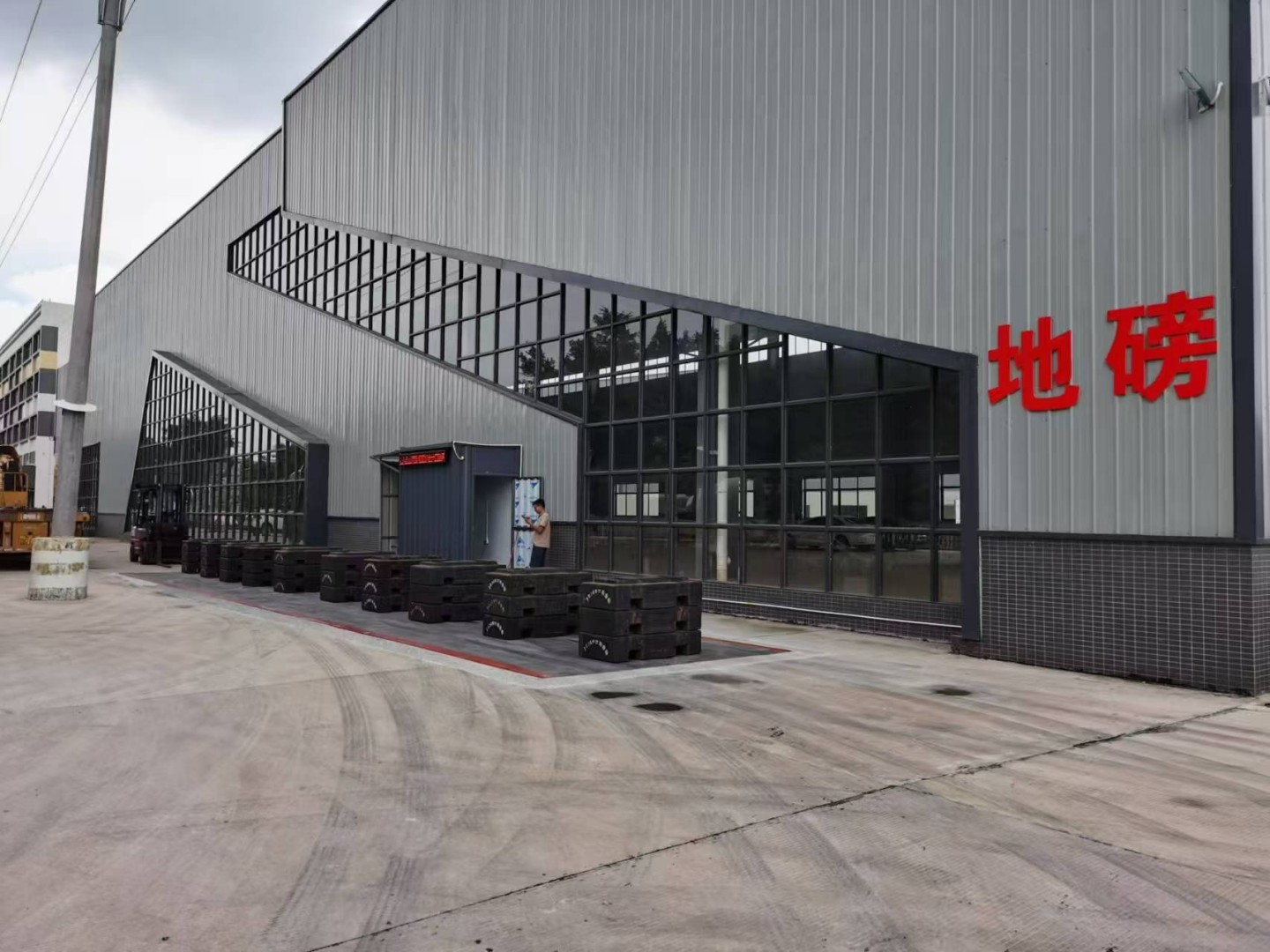 微信图片_20251023153741_756_286(1)